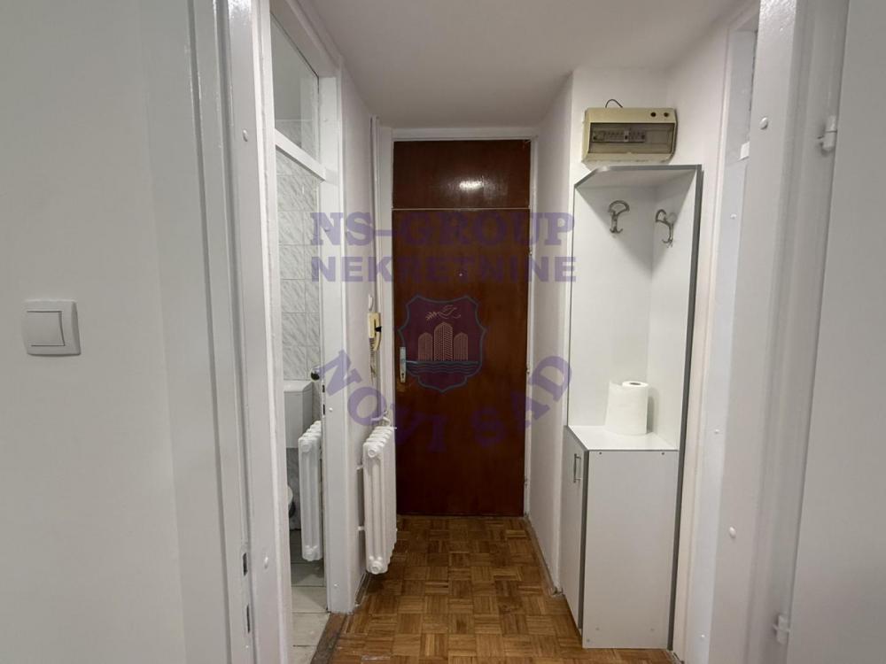 Slika 2 - Sjajan jednosoban stan na Novom Naselju!!!